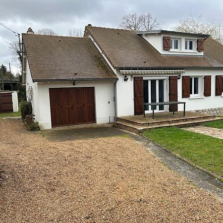 Maison Au Calme Avec Riviere A Cote De Chartres Saint-Prest 外观 照片