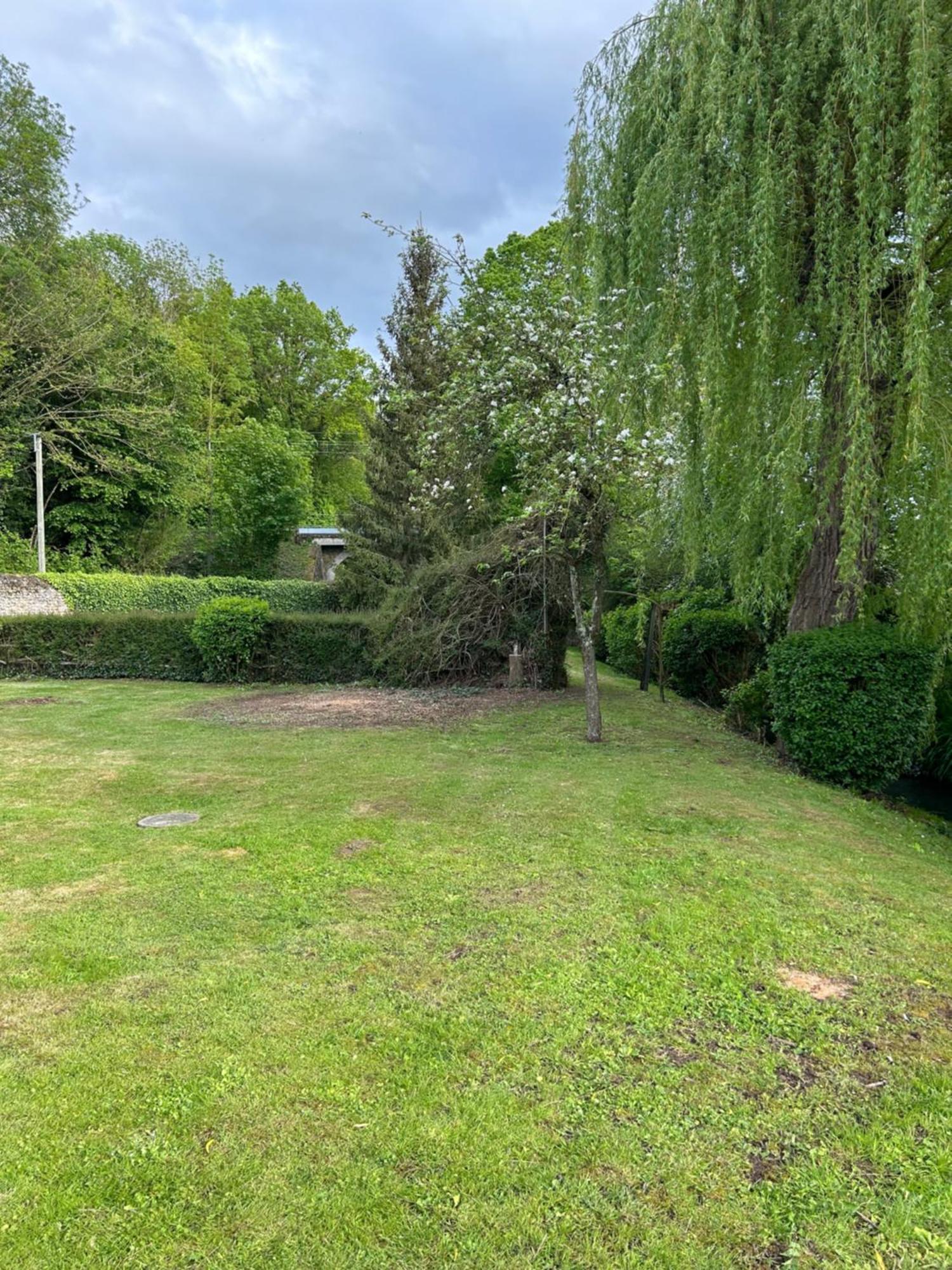 Maison Au Calme Avec Riviere A Cote De Chartres Saint-Prest 客房 照片